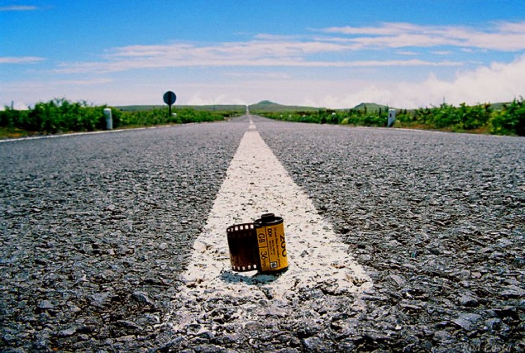 Filme de Câmera jogado na estrada